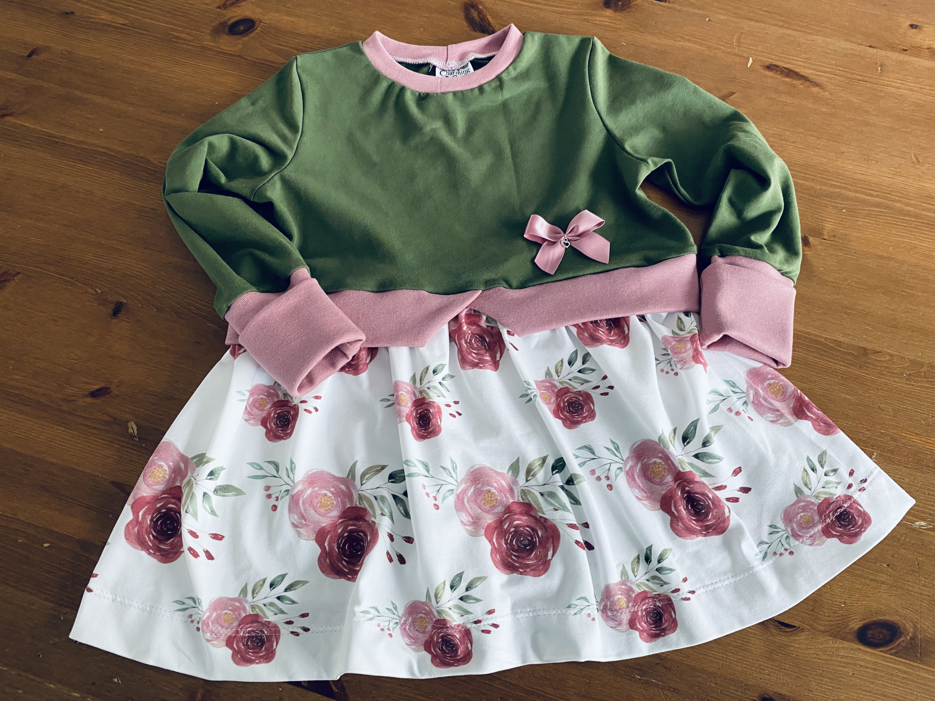 Girly Sweater mit Rosen für die Murmel - Gr. 122