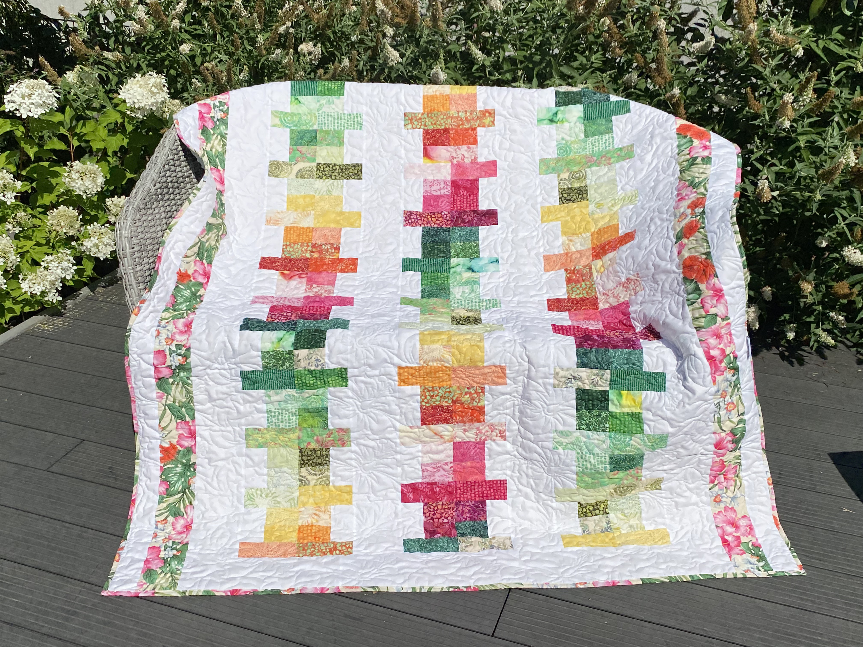 Hawaii Batics Quilt fertig