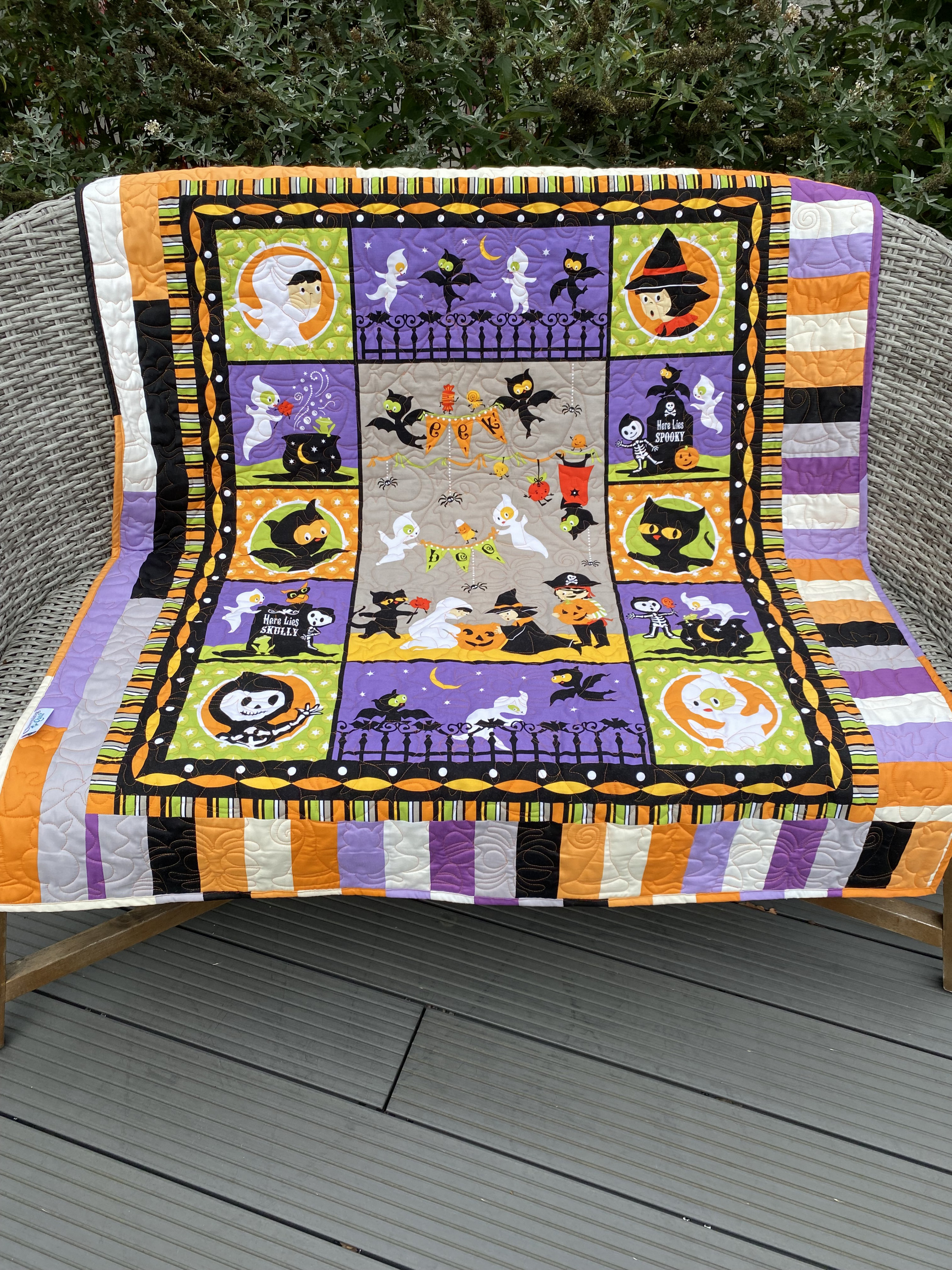 Halloween Fun - Kinder Kuschelquilt für die gruselige Jahreszeit