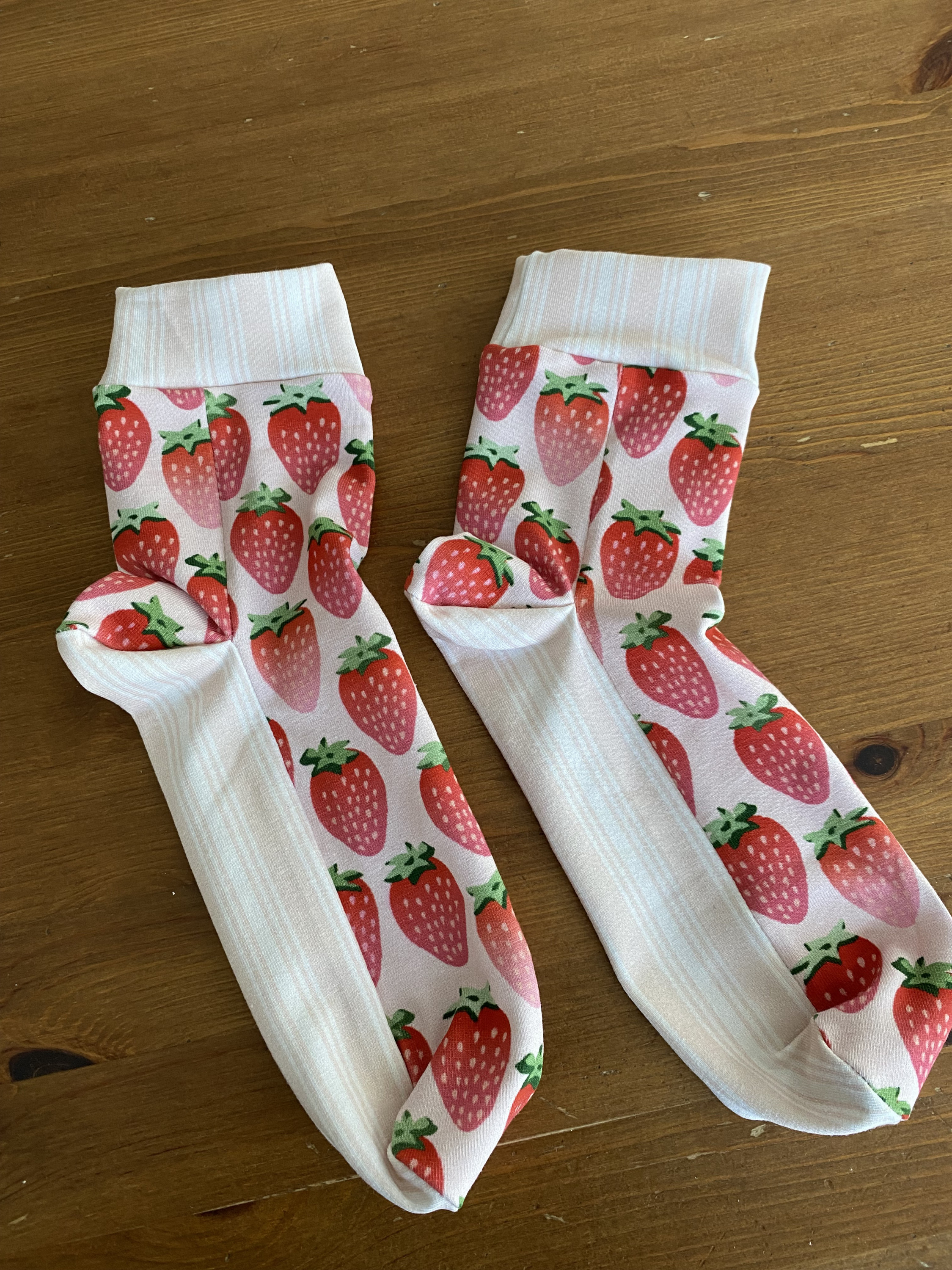 Selbstgenähte Socken für die Murmel