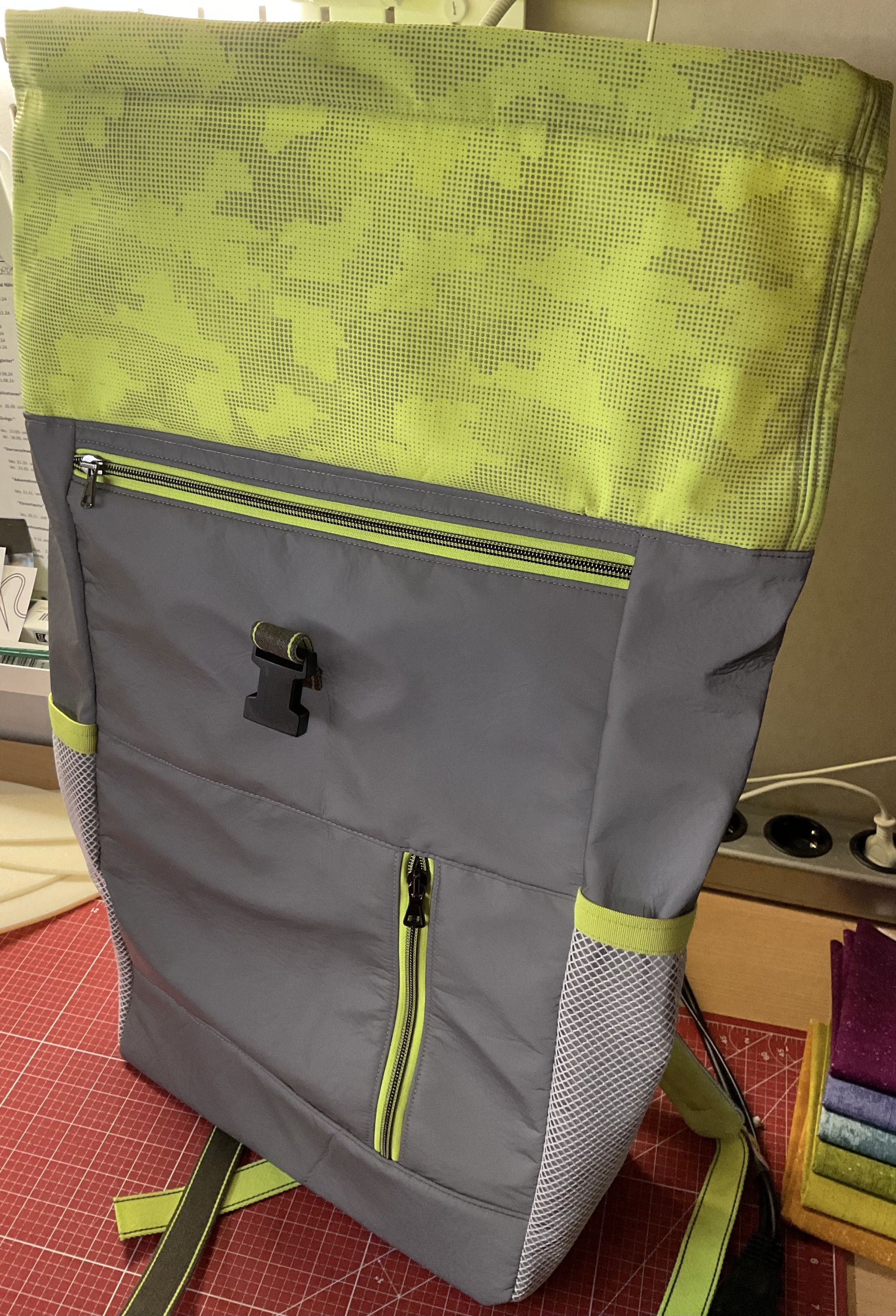 Reflektierender Rucksack - Packsack Luis(e) von den Stofftanten